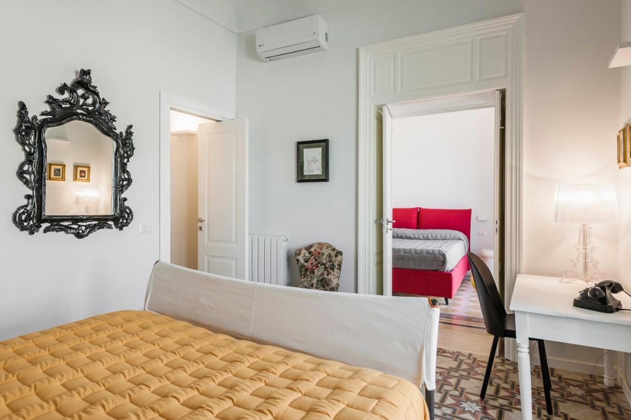 2 Soru Ortigia Holiday Home - Attico Con Terrazza Syracuse Eksteriør bilde