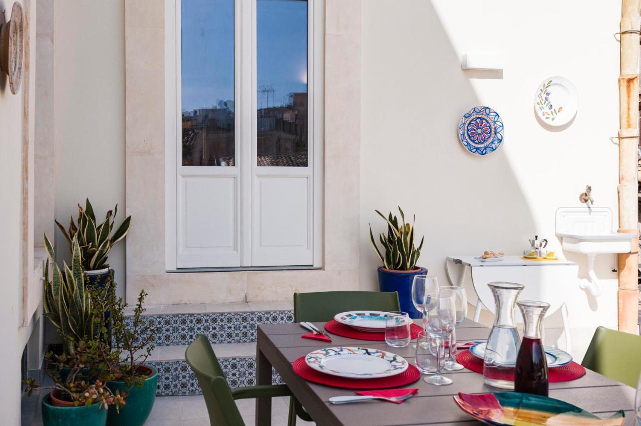2 Soru Ortigia Holiday Home - Attico Con Terrazza Syracuse Eksteriør bilde